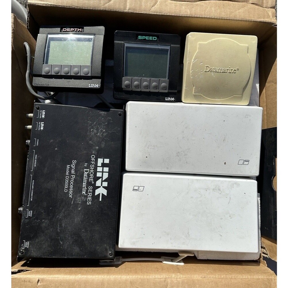 Datamarine Speed + Depth Displays + Signal Processor D3500LD Bundle Units AS IS